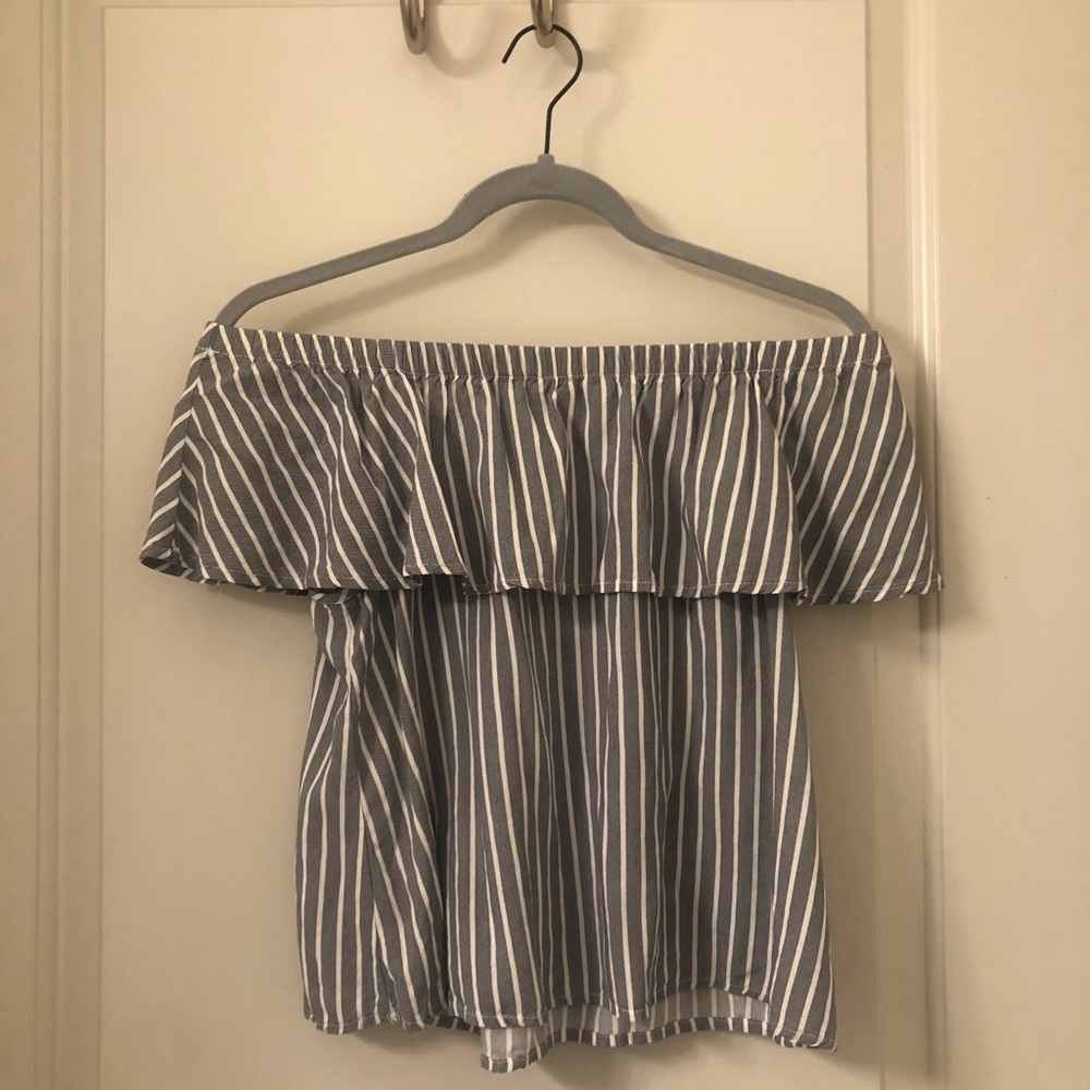 Stripped off the shoulder top